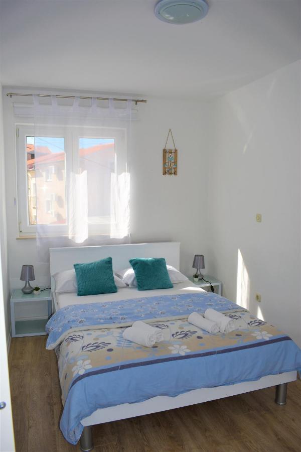 Apartments Janja Муртер Екстер'єр фото