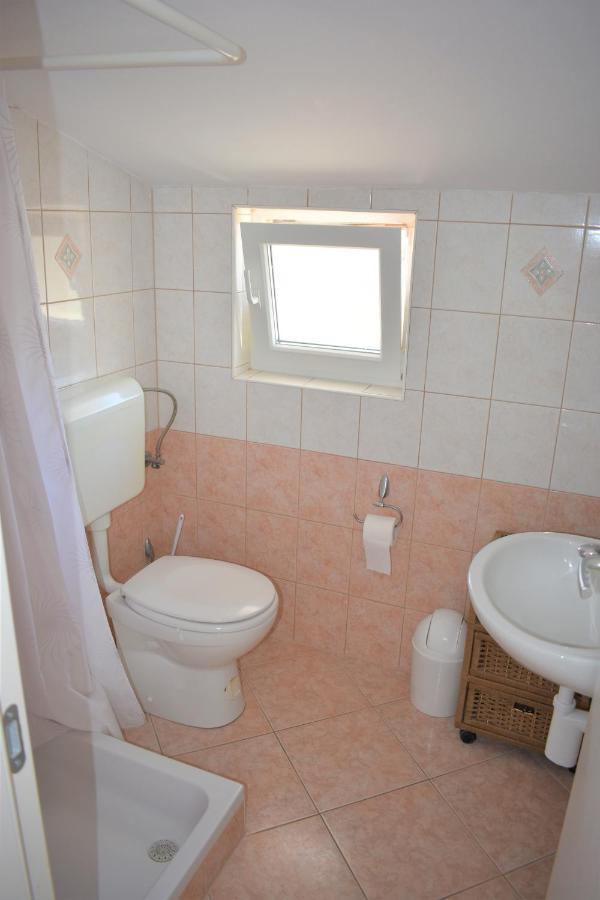 Apartments Janja Муртер Екстер'єр фото