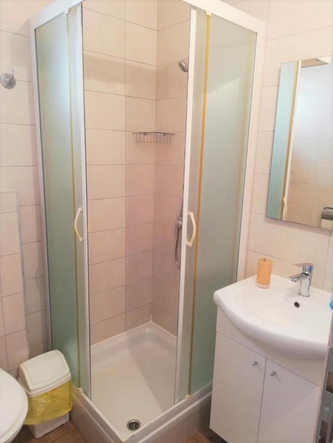 Apartments Janja Муртер Екстер'єр фото